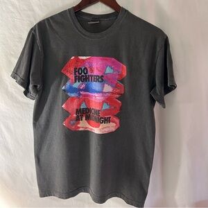 Unisex Foo Fighters Short Sleeve Gray Tee Size Medium